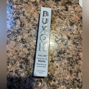 Buxom Full On Plumping Lip Matte in Catching Rays